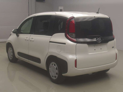 2023 Toyota Sienta MXPL10G[2]