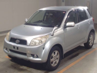 2006 Toyota Rush