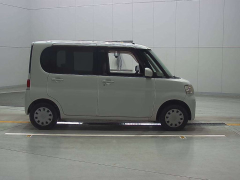 2008 Daihatsu Tanto L375S[2]