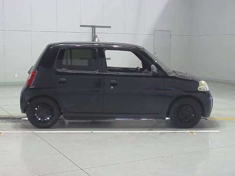 2010 Daihatsu Esse L235S[2]