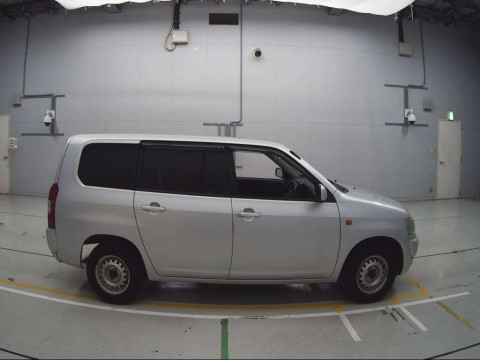 2004 Toyota Probox Van NCP51V[2]