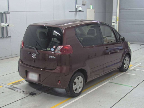 2011 Toyota Porte NNP10[1]