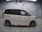 2004 Toyota Noah