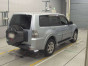 2010 Mitsubishi Pajero