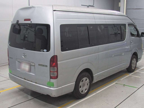 2005 Toyota Hiace Wagon TRH229W[1]