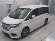 2021 Honda Step WGN Spada