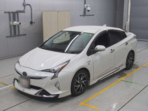 2016 Toyota Prius ZVW51[0]