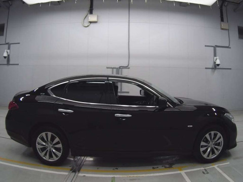 2014 Nissan Fuga Y51[2]