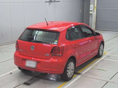 2013 Volkswagen Polo 6RCBZ[1]