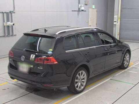 2016 Volkswagen Golf Variant AUCHP[1]