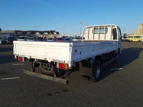 2005 Isuzu Elf Truck NPR81R[1]