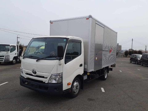 2022 Toyota Dyna Truck XZU710[0]