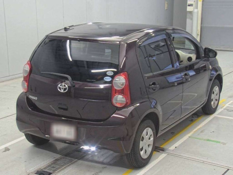 2011 Toyota Passo KGC30[1]