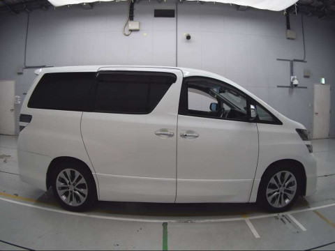 2010 Toyota Vellfire ANH20W[2]