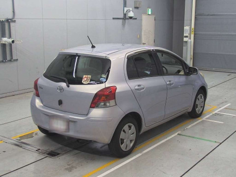 2008 Toyota Vitz SCP90[1]