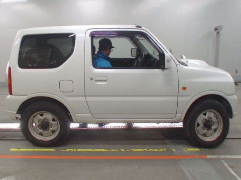 2010 Suzuki Jimny JB23W[2]