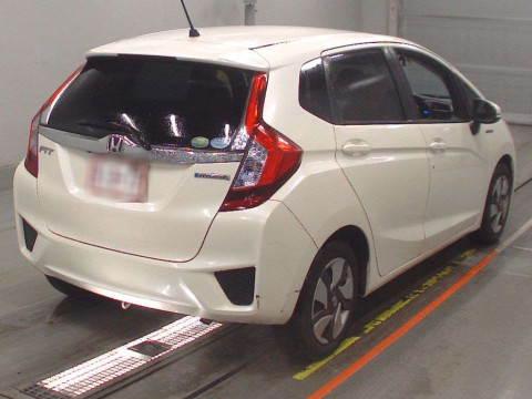 2015 Honda Fit Hybrid GP5[1]