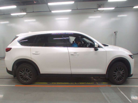 2018 Mazda CX-8 KG2P[2]