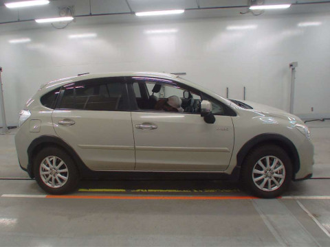 2014 Subaru XV HYBRID GPE[2]