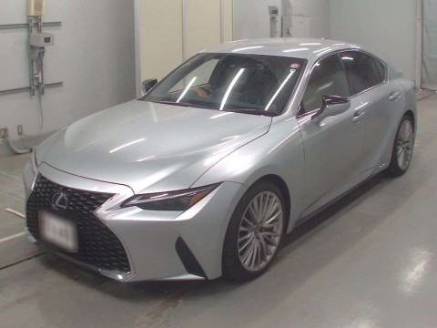 2021 Lexus IS AVE30[0]