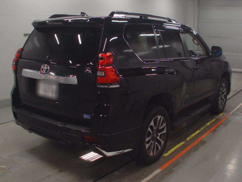 2023 Toyota Land Cruiser Prado TRJ150W[1]