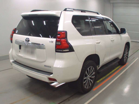 2020 Toyota Land Cruiser Prado TRJ150W[1]