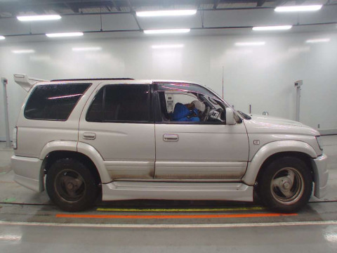 1996 Toyota Hilux Surf RZN185W[2]