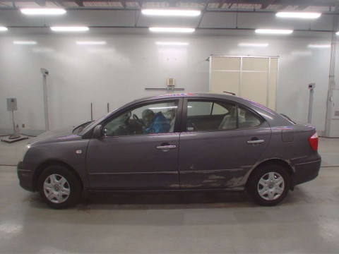 2002 Toyota Premio ZZT240[2]