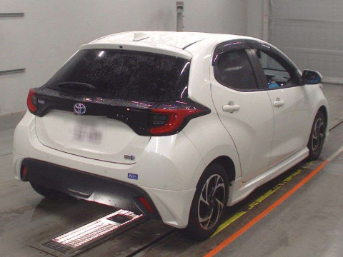 2021 Toyota YARIS MXPH10[1]