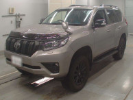 2022 Toyota Land Cruiser Prado