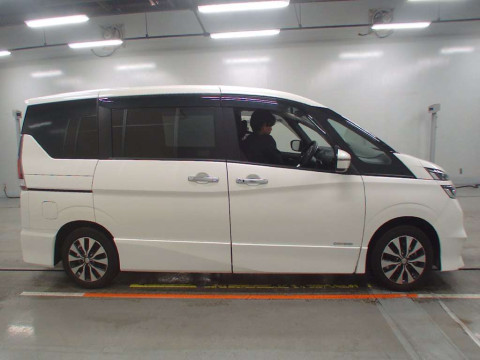 2018 Nissan Serena GFC27[2]