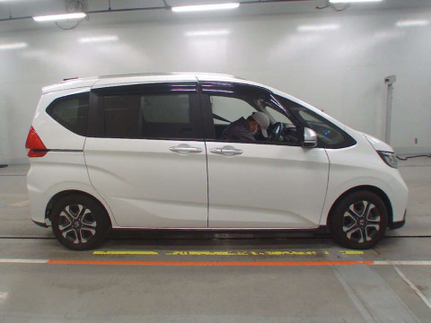 2020 Honda Freed GB5[2]