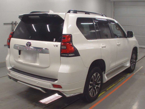 2023 Toyota Land Cruiser Prado TRJ150W[1]