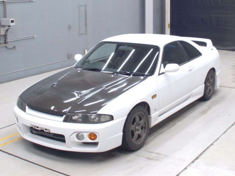 1996 Nissan Skyline ECR33[0]