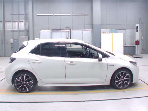 2020 Toyota Corolla Sports ZWE211H[2]