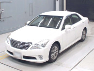 2011 Toyota Crown