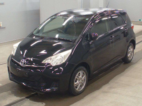 2013 Toyota Ractis NCP125[0]