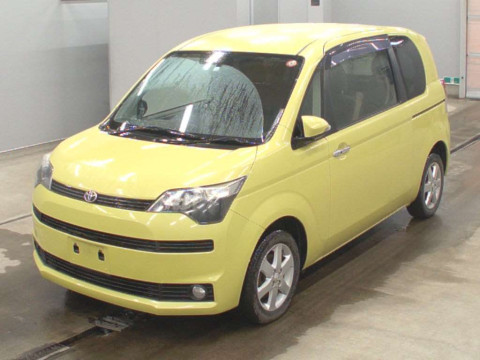 2014 Toyota Spade NCP145[0]