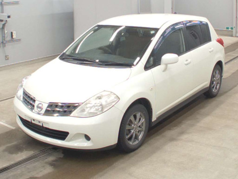 2011 Nissan Tiida C11[0]