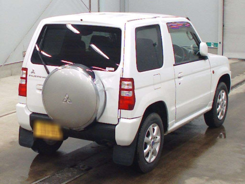 2011 Mitsubishi Pajero Mini H58A[1]