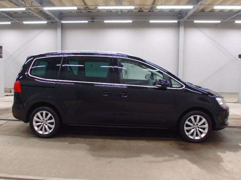 2011 Volkswagen Sharan 7NCAV[2]