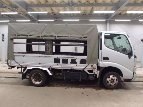 2003 Toyota Dyna Truck LY230[2]