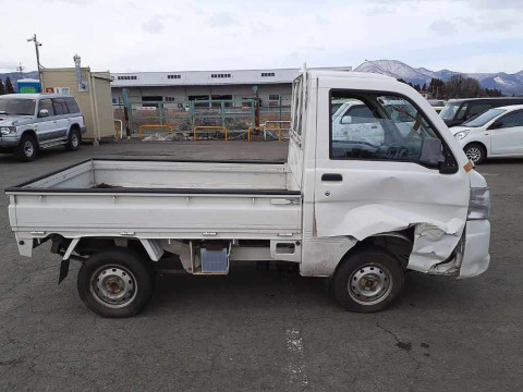 2007 Daihatsu Hijet Truck S210P[2]