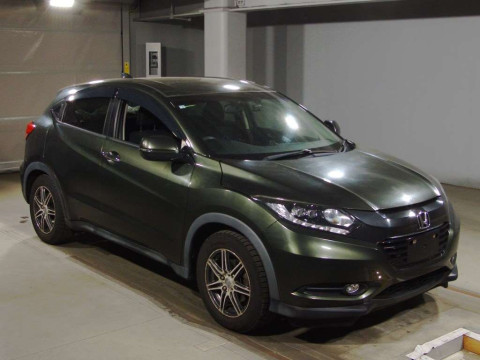 2016 Honda VEZEL RU1[2]