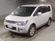 2012 Mitsubishi Delica D5