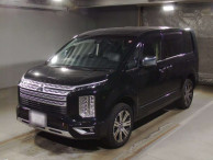 2023 Mitsubishi Delica D5