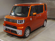 2016 Daihatsu Wake