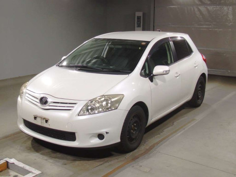 2010 Toyota Auris NZE151H[0]