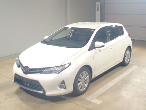 2013 Toyota Auris ZRE186H[0]