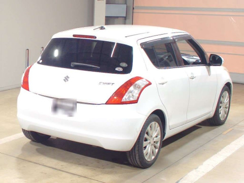 2012 Suzuki Swift ZC72S[1]